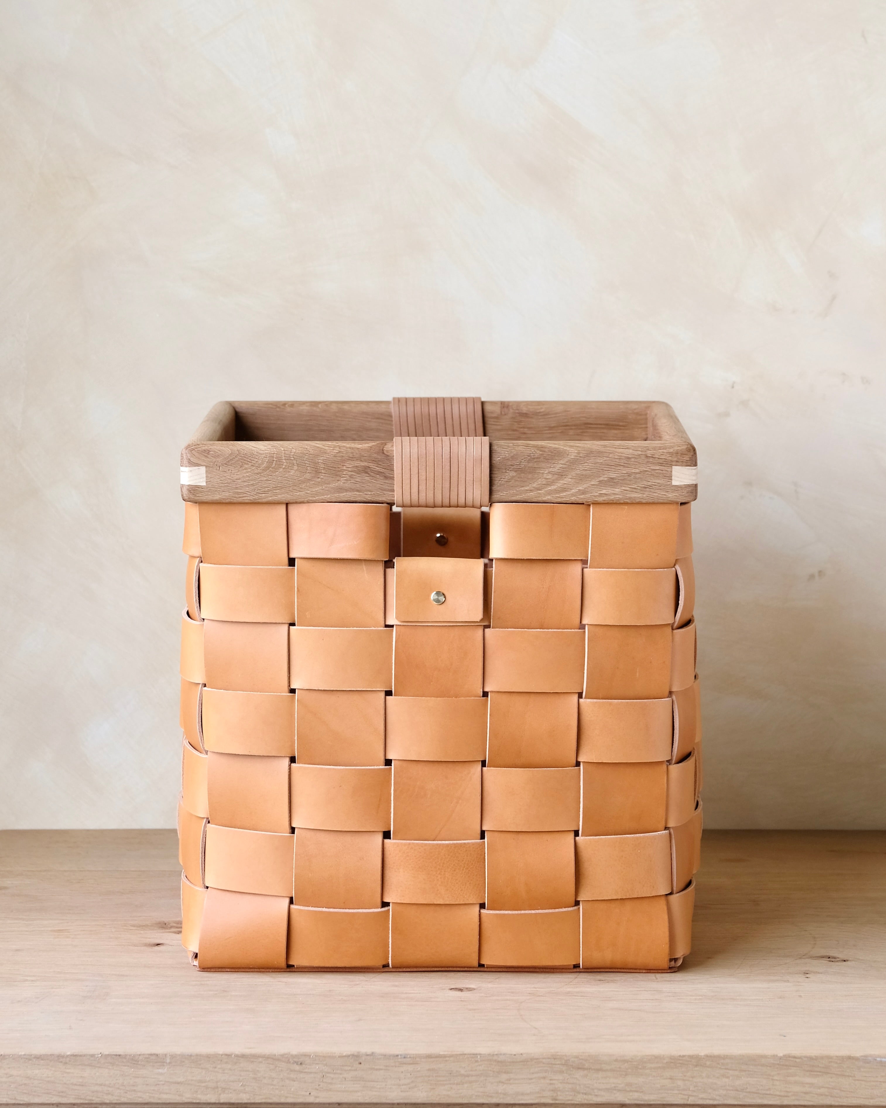 Medium Seron Woven Basket