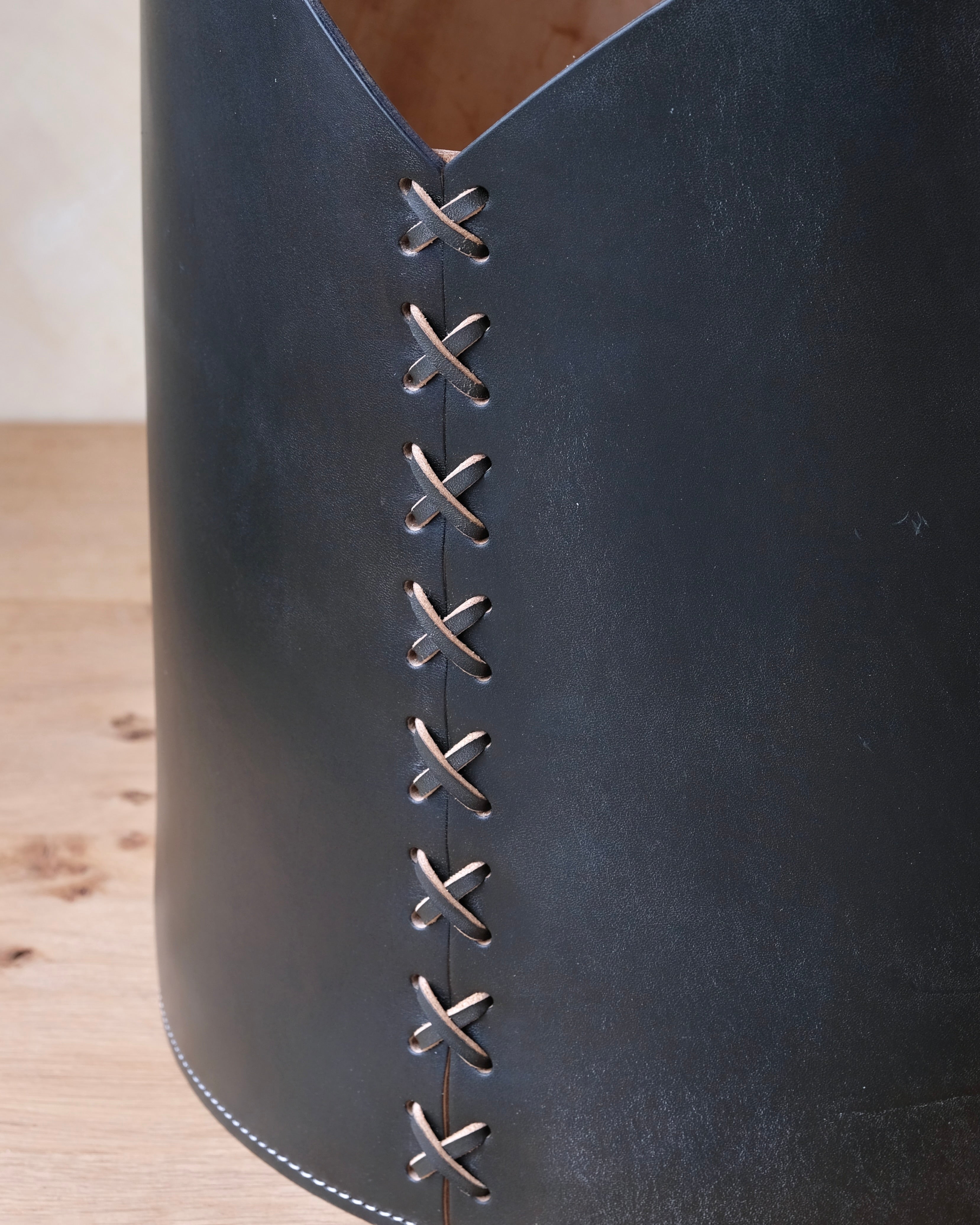 Medium Leather Log Basket